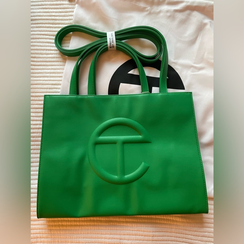 Telfar size medium green tote bag.